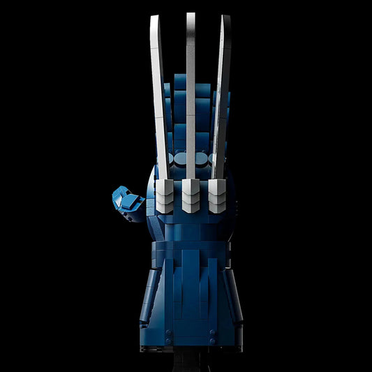 Wolverine's Adamantium Claws (596 pieces)