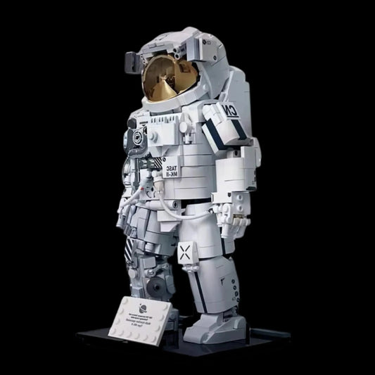 Astronaut (900 pieces)