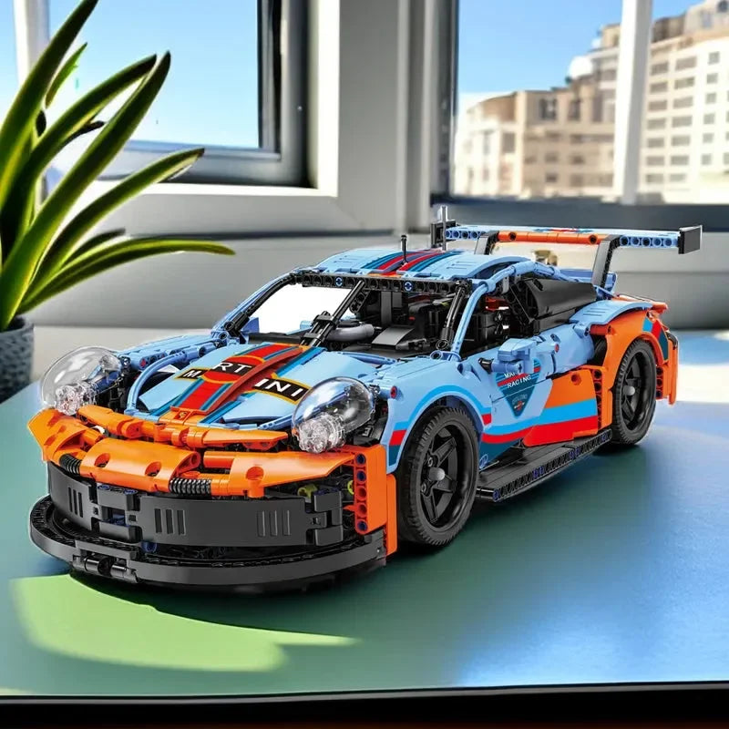 Porsche 911 RSR Blue Martini (1580 pieces)