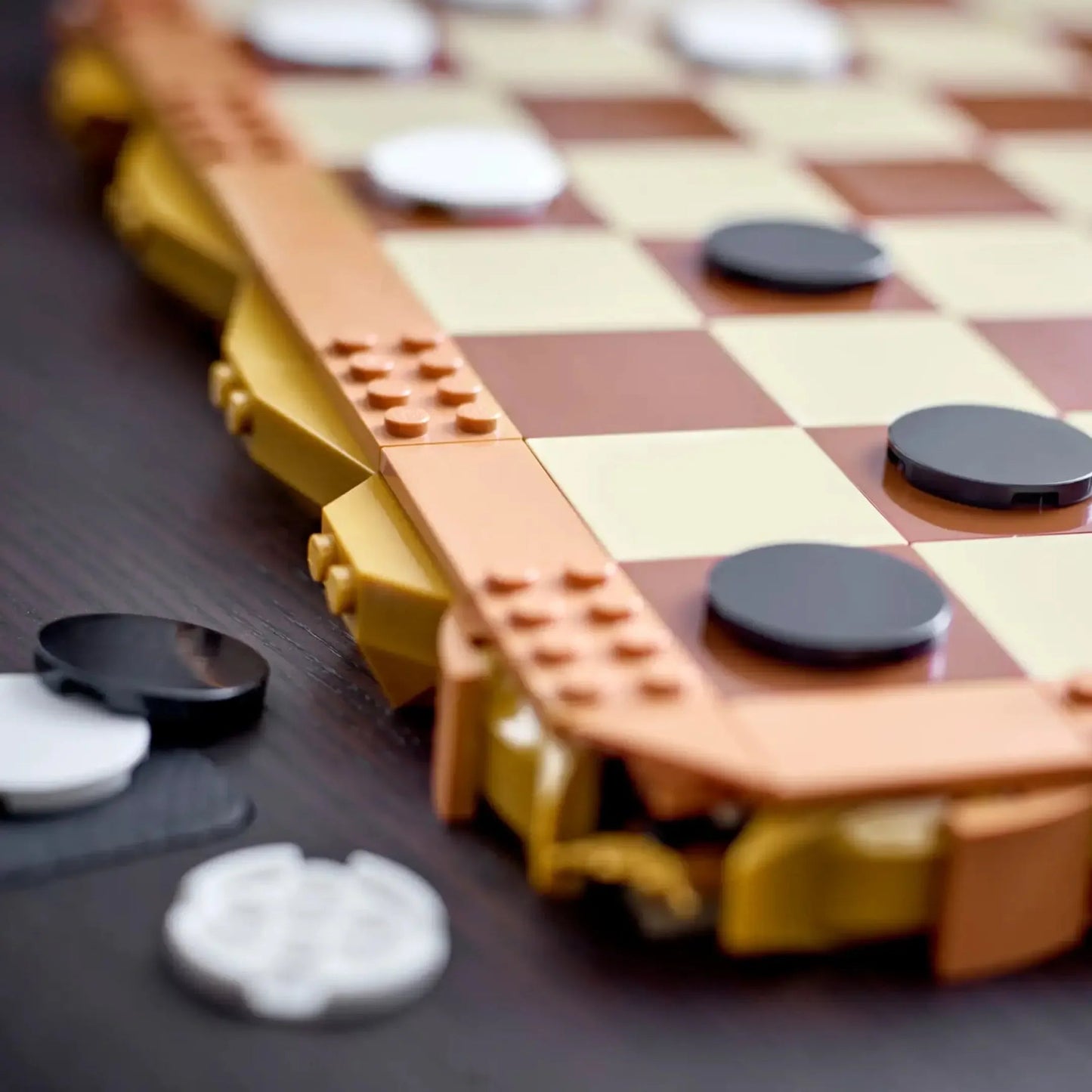 Chessboard (743 pieces)