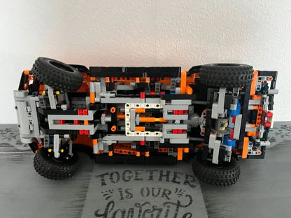 (75% OFF) Ford Raptor F-150 with real mechanics and a V6 Engine with moving pistons (1379 pieces)