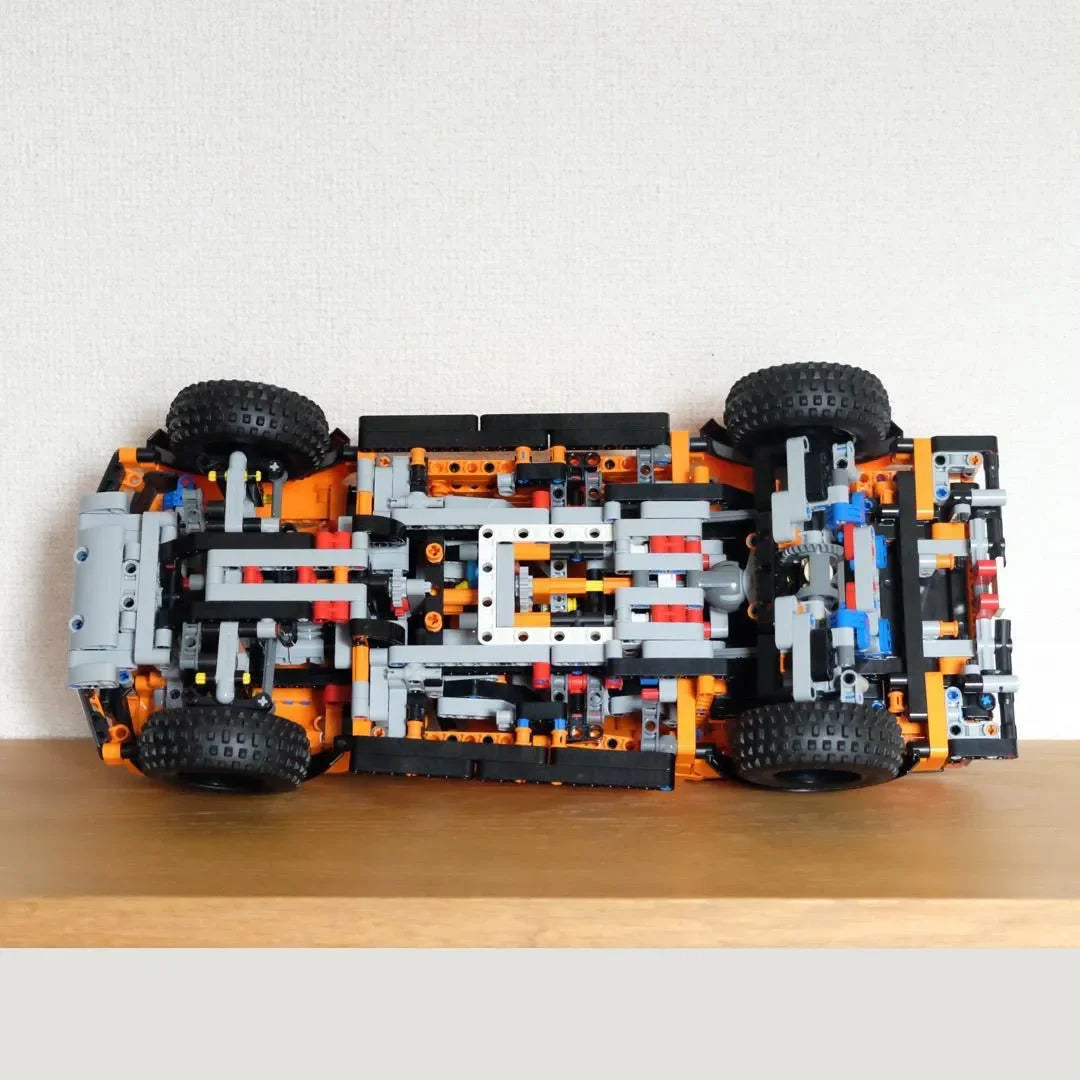 (75% OFF) Ford Raptor F-150 with real mechanics and a V6 Engine with moving pistons (1379 pieces)