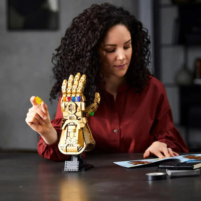 Infinity Gauntlet (589 pieces)