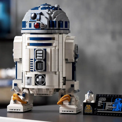 R2-D2 (2314 pieces)