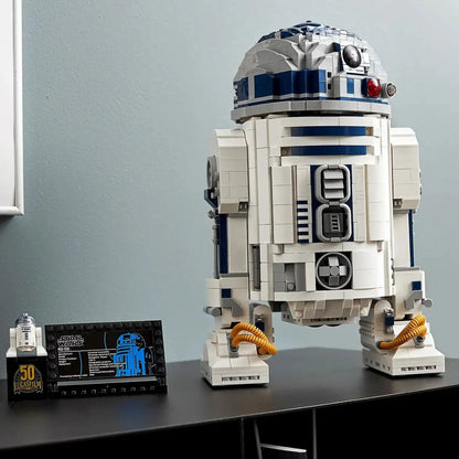 R2-D2 (2314 pieces)