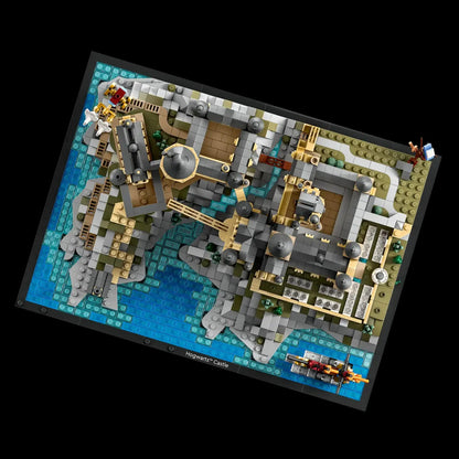 The Castle and the Hogwarts Grounds (2660 pieces)