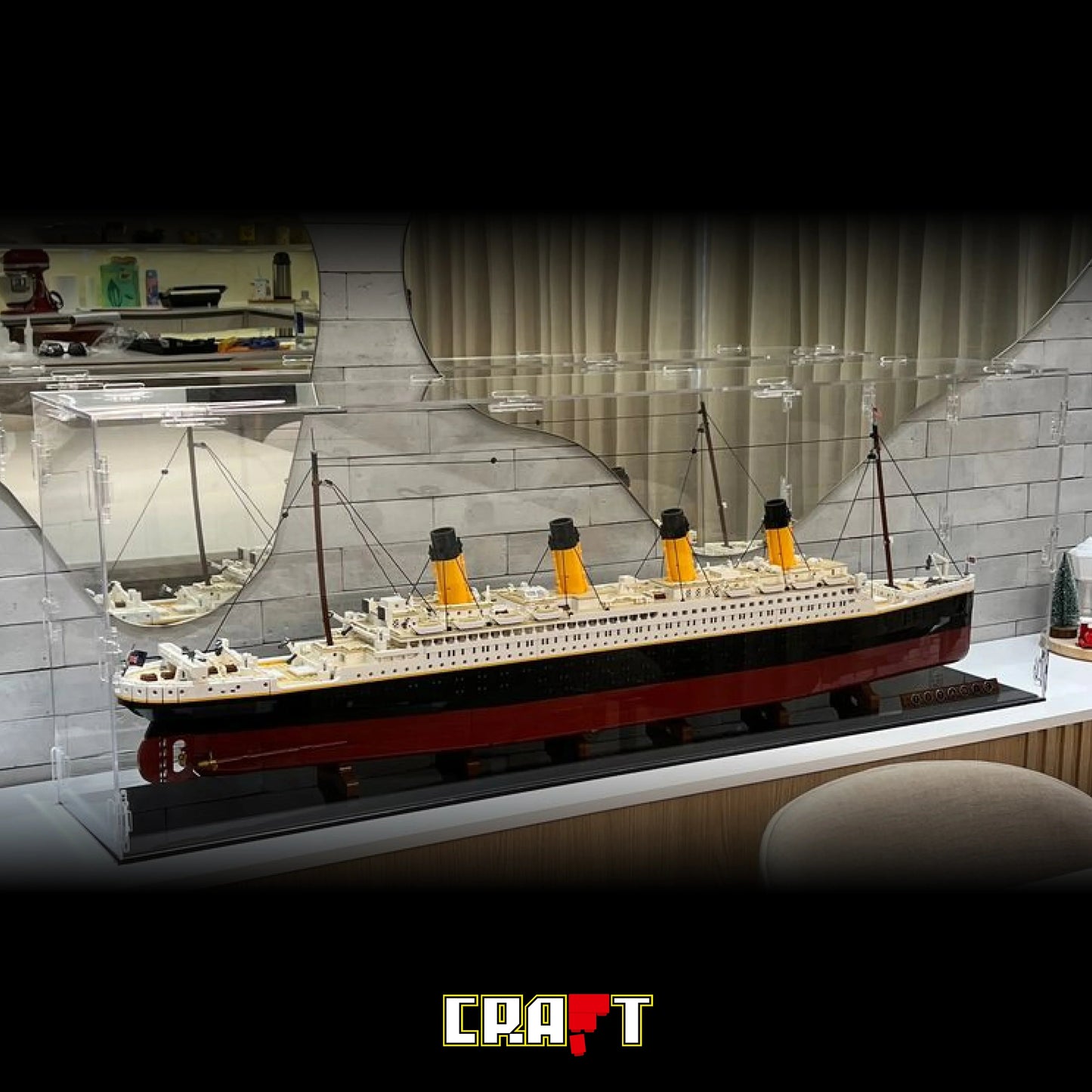 Acrylic Display for the Titanic