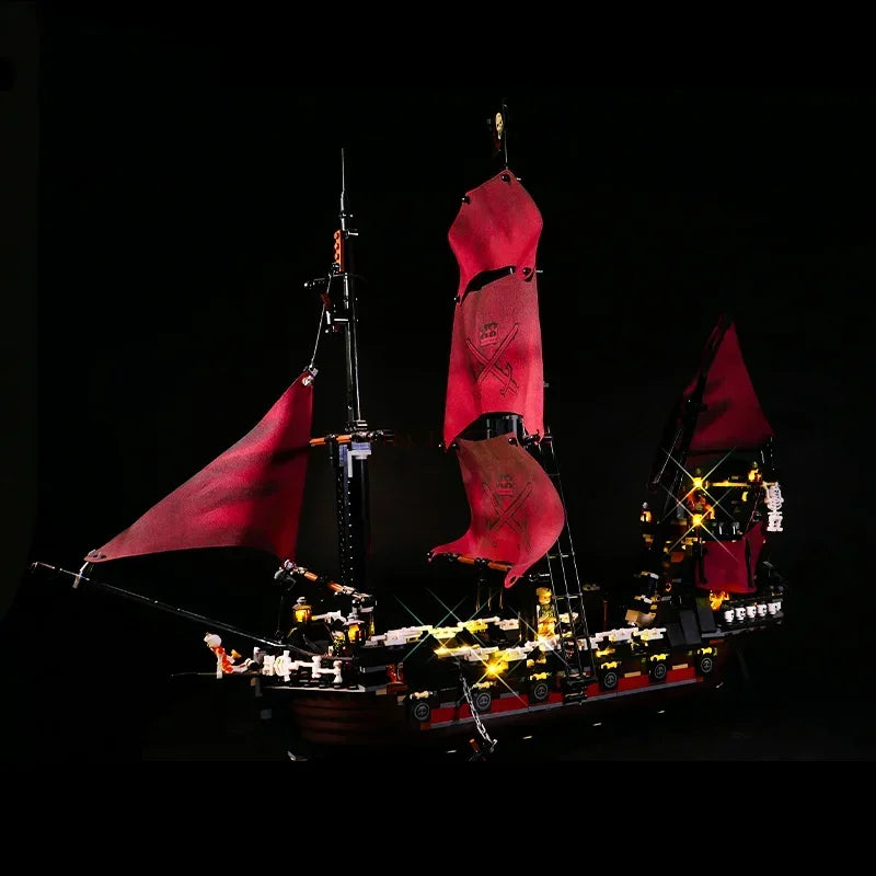 (25% OFF) Queen Anne's Revenge Ship (1097 pieces)