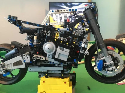 (64% OFF) BMW M 1000 RR 45 centimeters long and 27 cm tall (1920 pieces)