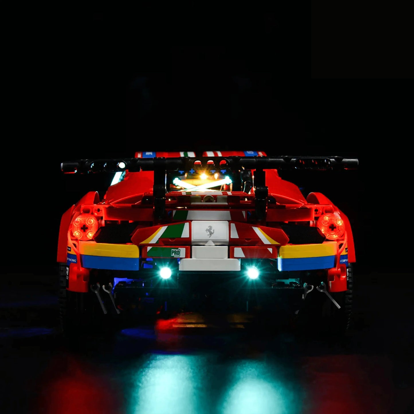 Ferrari 488 GTE (1677 pieces)