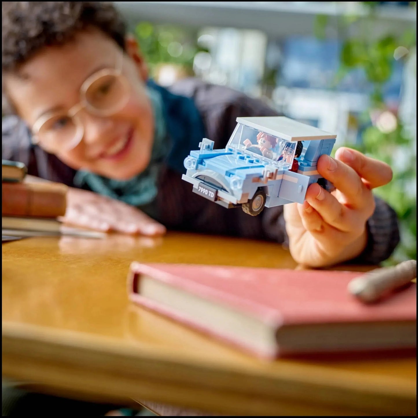 Harry Potter's Flying Ford Anglia (165 pieces)