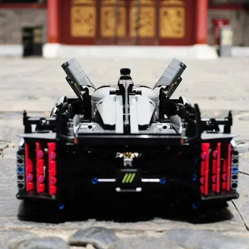 Peugeot 9x8 LeMan Hybrid Hypercar (1775 pieces)