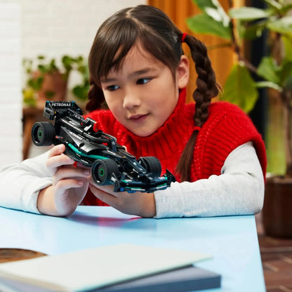 Formula 1 - Mercedes-AMG F1 W14 Pull-Back (240 pcs)