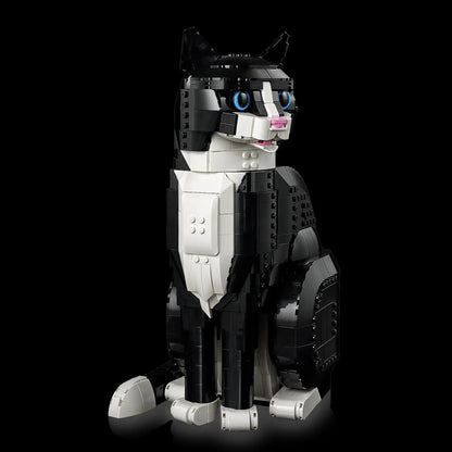 Tuxedo Cat (1710 pieces)