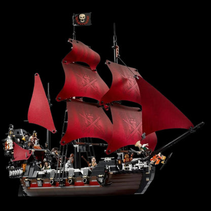 Queen Anne's Revenge Ship (1,097 pieces)