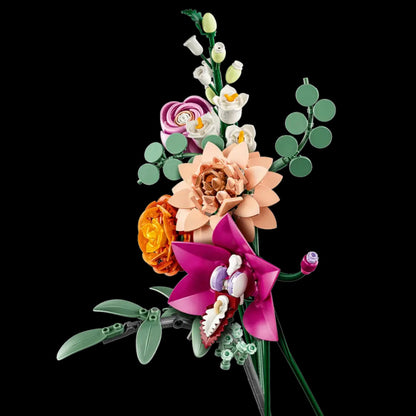 Pink Flower Bouquet (749 pieces)