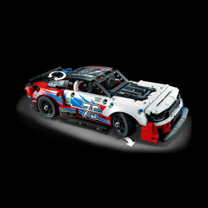 NASCAR Camaro ZL1 (672 pcs)