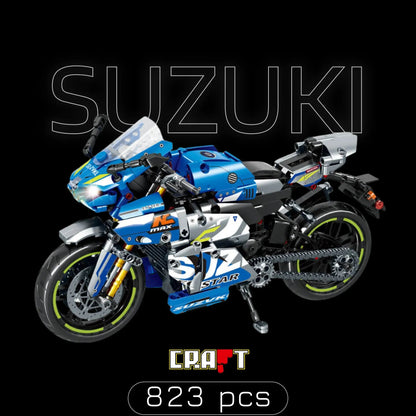 Suzuki GSX-R (823 pieces)